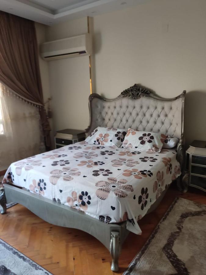 Pyramids House Apartment